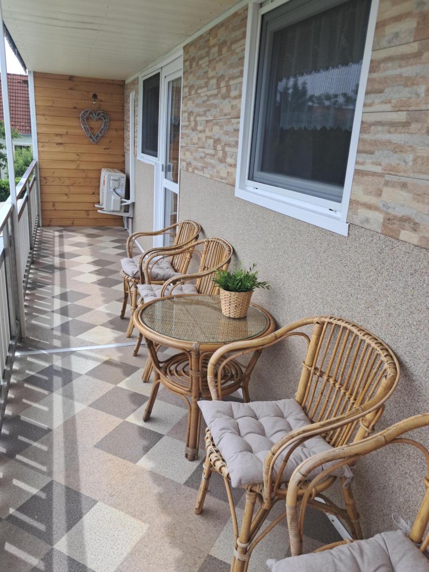 Takler Home Alsóörs المظهر الخارجي الصورة